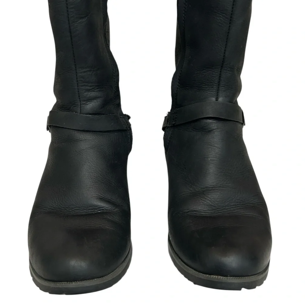 Teva women’s Size US 8.5 / EU 39.5 waterproof black leather boots. Style 1003011